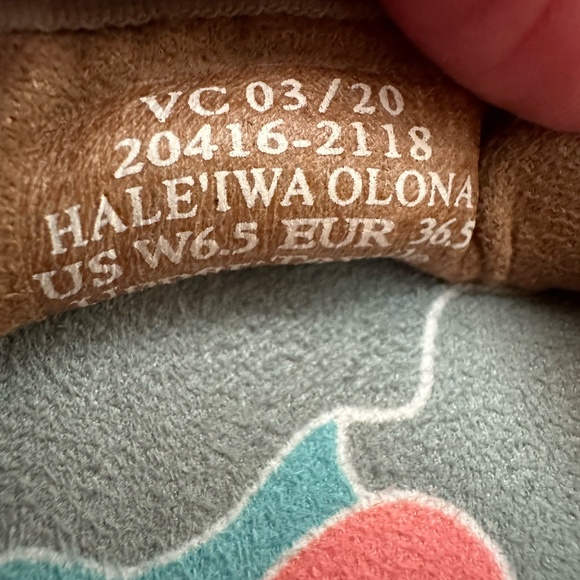 Olukai HALE'IWA OLONA size 6.5 - Picture 6 of 6